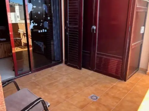 Piso en calle Artami, 5