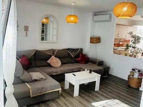 Chalet adosado en calle Chácara