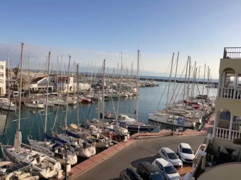 Apartamento en calle Dársena de la Batea