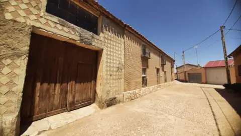 Casa en calle de la Flor, 1