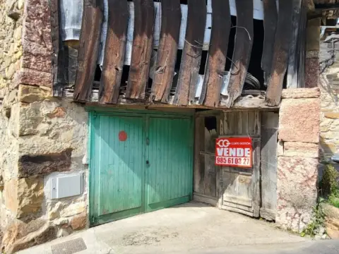 Casa en calle Agues