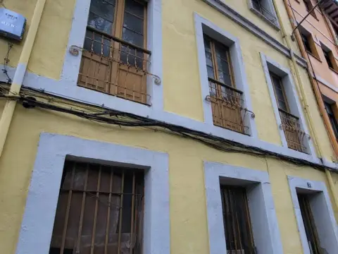 Casa en calle de Estanislao Infanzón