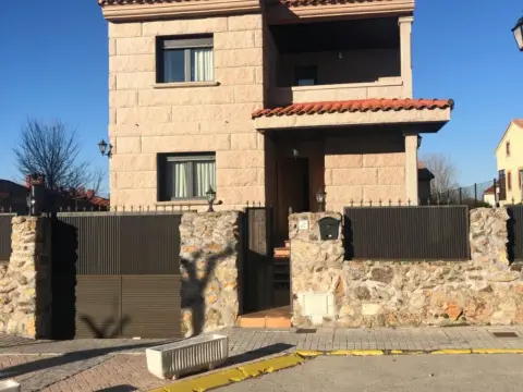 Chalet en calle Chorrillo