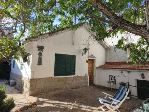 Chalet unifamiliar en Becerril de La Sierra