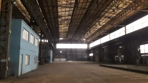 Nave industrial en Carretera Langreo- Oviedo