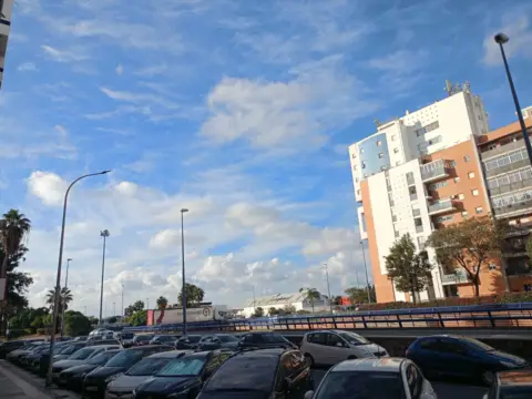 Local comercial en Avenida Costa de la Luz, 21