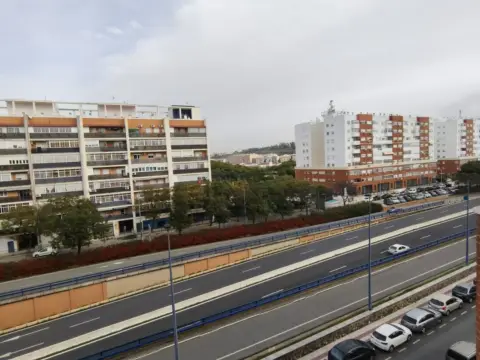 Piso en Avenida Costa de la Luz