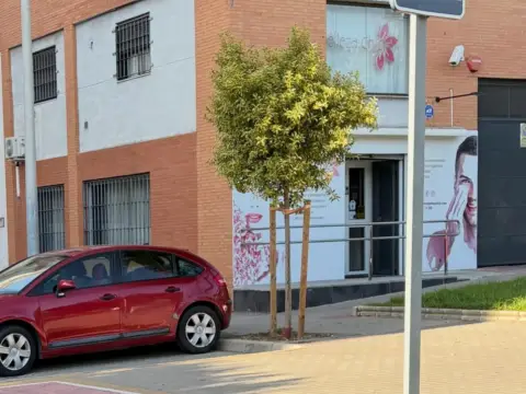 Local comercial en Plaza de Corteconcepción
