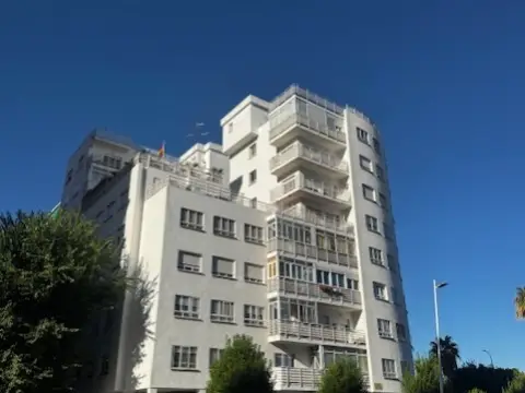 Piso en Avenida del Doctor Juan Pereda Pila