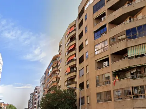 Piso en Avenida de Fernando Calzadilla Maestre