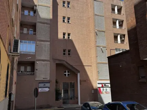 Piso en Avenida Santa Marina