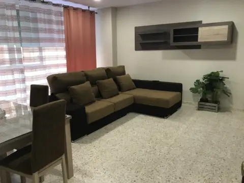 Piso en calle de Rafael Lucenqui