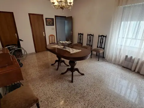 Piso en Plaza de la Constitución