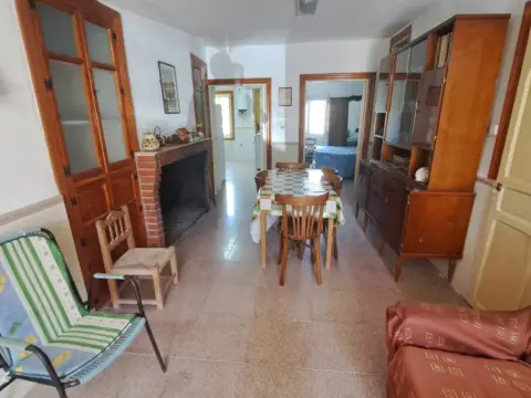 Casa rústica en calle Poblado La Bermeja , Paraje La Bermeja