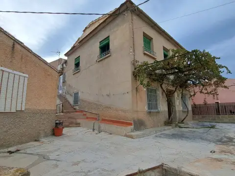 Casa unifamiliar en calle de la Cruz