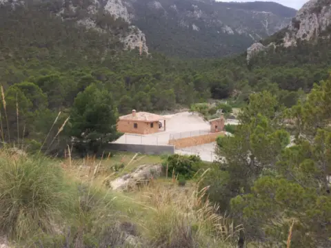 Casa rústica en calle Paraje La Almarcha