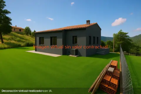 Pavillon à Carrer Miquel Martí i Pol, 17