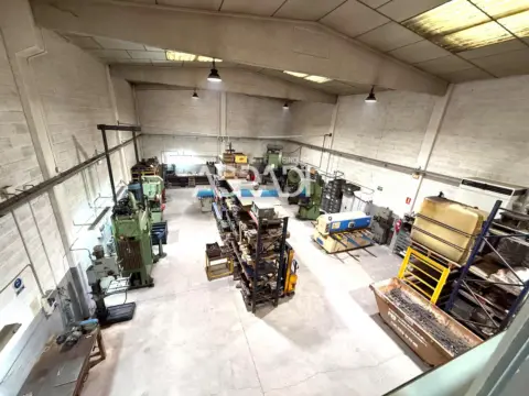 Nave industrial en calle Joan de La Cierva, nº 6