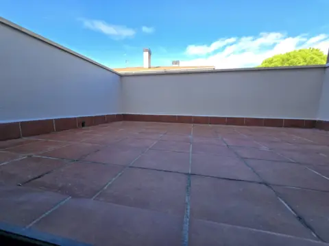 Estudio en calle de la Costa Azul
