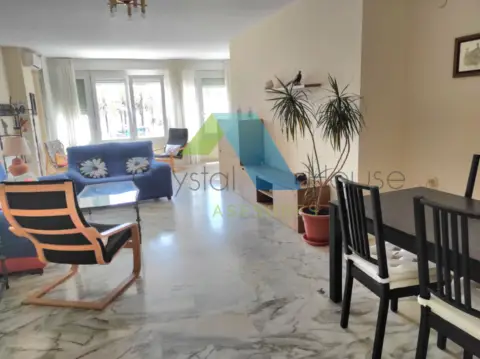 Piso en Huelin-La Princesa-Jardín de La Abadía