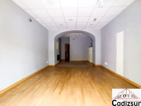 Local comercial en calle Ancha