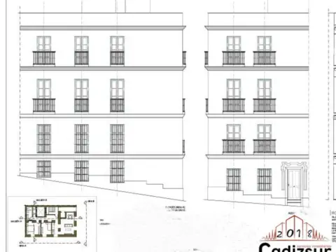 Edificio en El Pópulo-Santa María