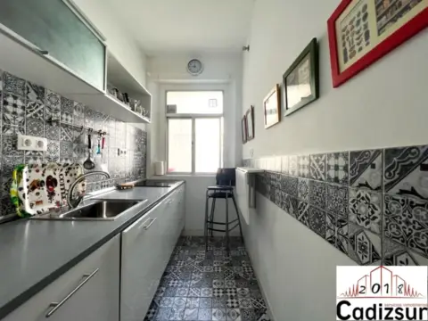 Piso en calle Libertad