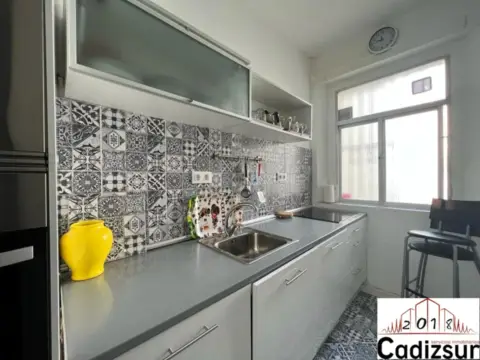 Piso en calle Libertad