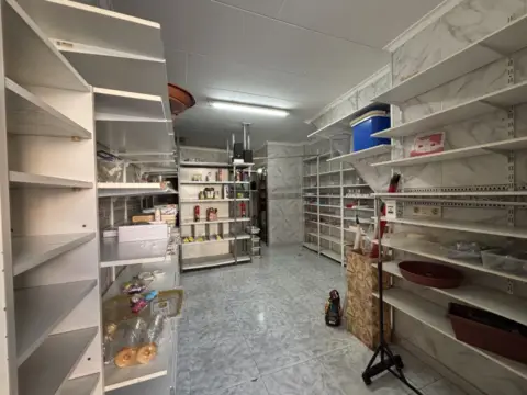 Local comercial en Plaza Mayor, 7