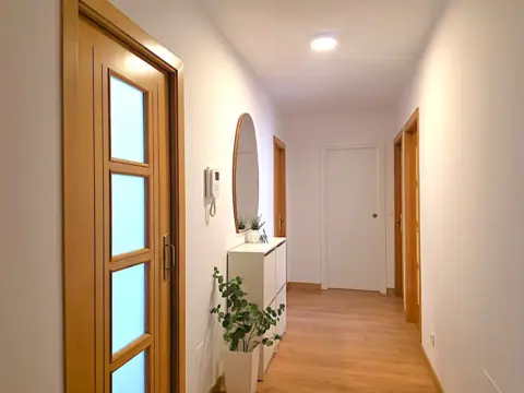 Apartamento en Rúa Oza dos Ríos