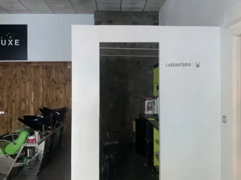 Local comercial en calle de Valeras