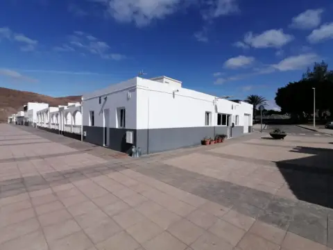 Casa adosada en calle del Carmen