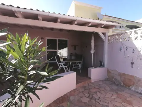 Chalet adosado en calle Puerto de La Cebada