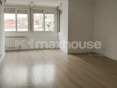 Piso en Paseo de la Habana