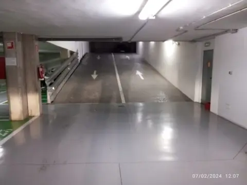 Garaje en Plaza de Abenarabi, 26