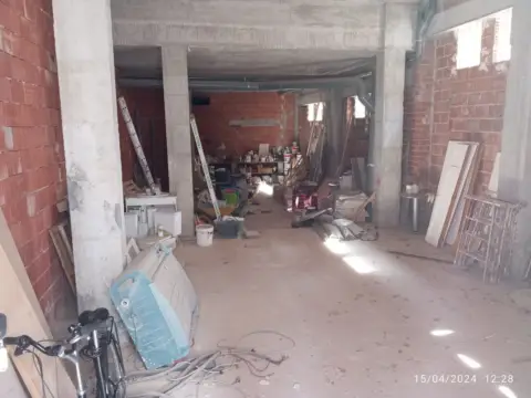 Local comercial en calle del Álamo, 13