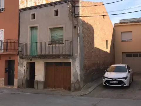 House in Carrer d'Enric Granados, 6