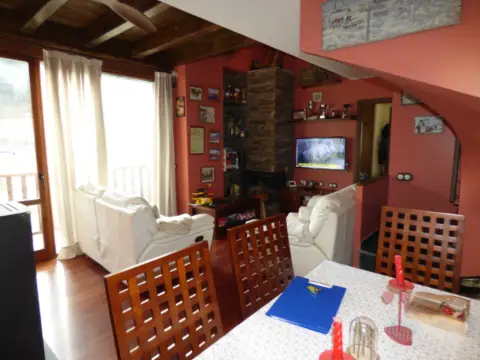 Piso en Avinguda d'Alp, 1