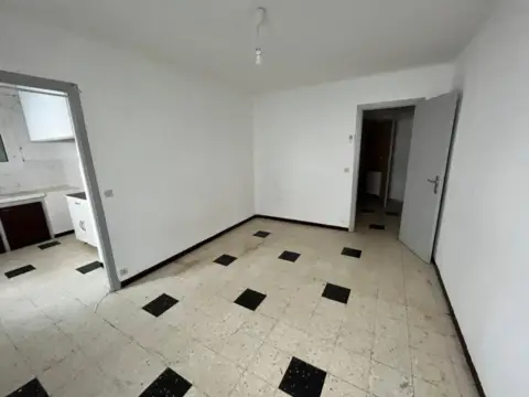 Piso en calle Belloch, nº 5