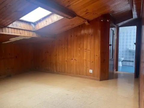 Piso en Ronda de Outeiro