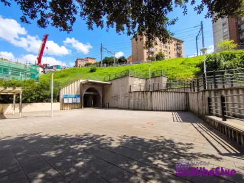 Piso en calle Lozoño