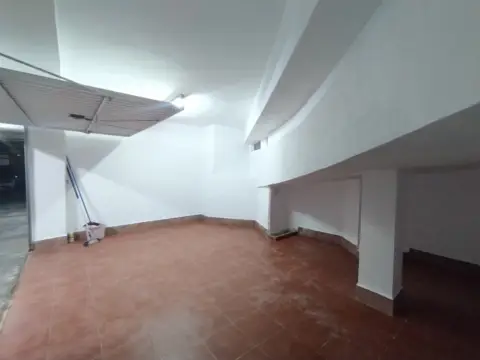 Garaje en calle La Peña