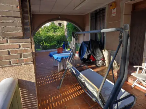 Chalet unifamiliar en Avinguda de Ciudad Jardín, 60