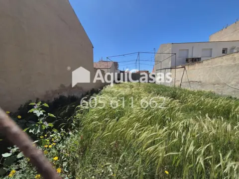 Terreno en calle del Doctor Pardo López