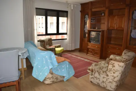 Piso en calle de las Medulas