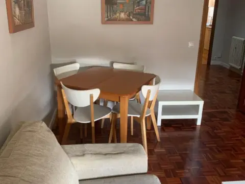 Piso en Avenida de Álvaro López Núñez