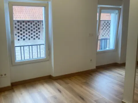 Apartamento en calle de Padre César Morán