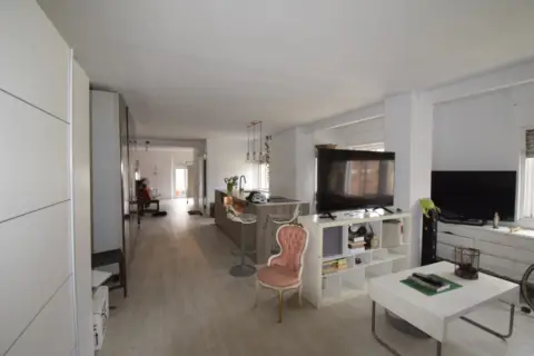 Piso en calle Doña Urraca