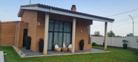 Chalet en Campo de Santibáñez