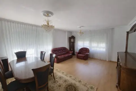 Chalet en Villaquilambre